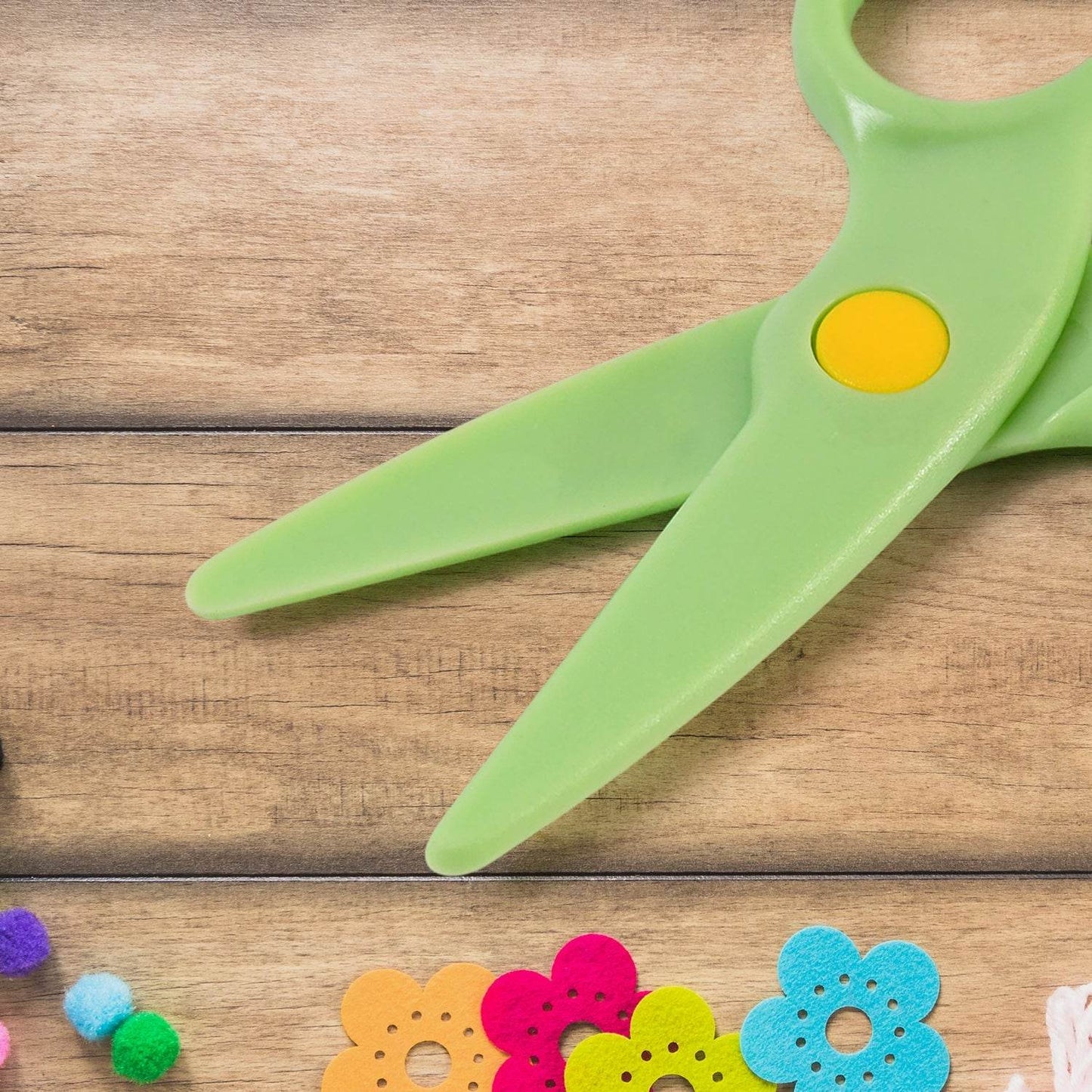 Plastic Safety Scissor, Pre-school Training Scissors (1 Pc) - Gadgetspiremart