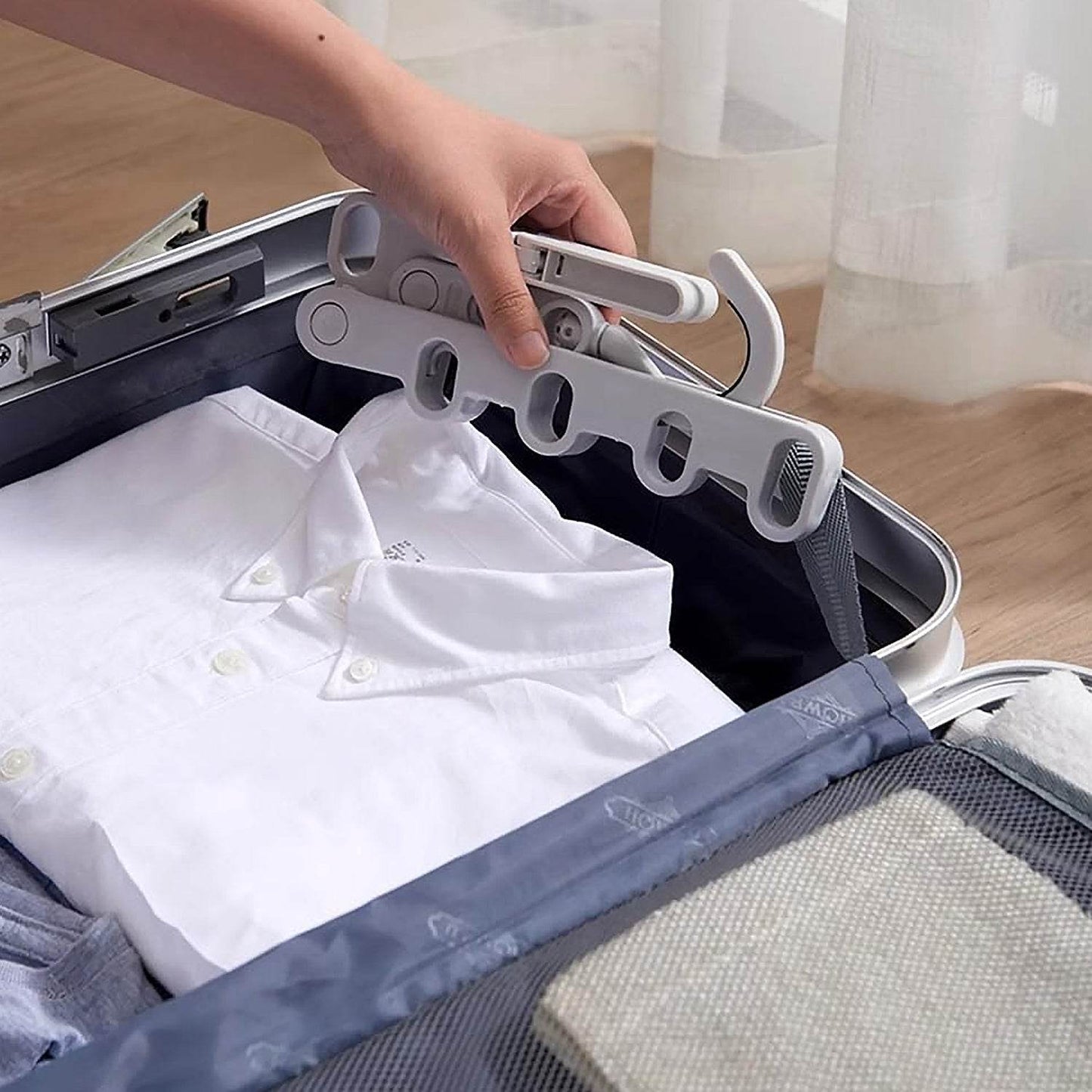 5-Hole Foldable Clothes Hanger – Robust, Space-Saving Travel Rack - Gadgetspiremart