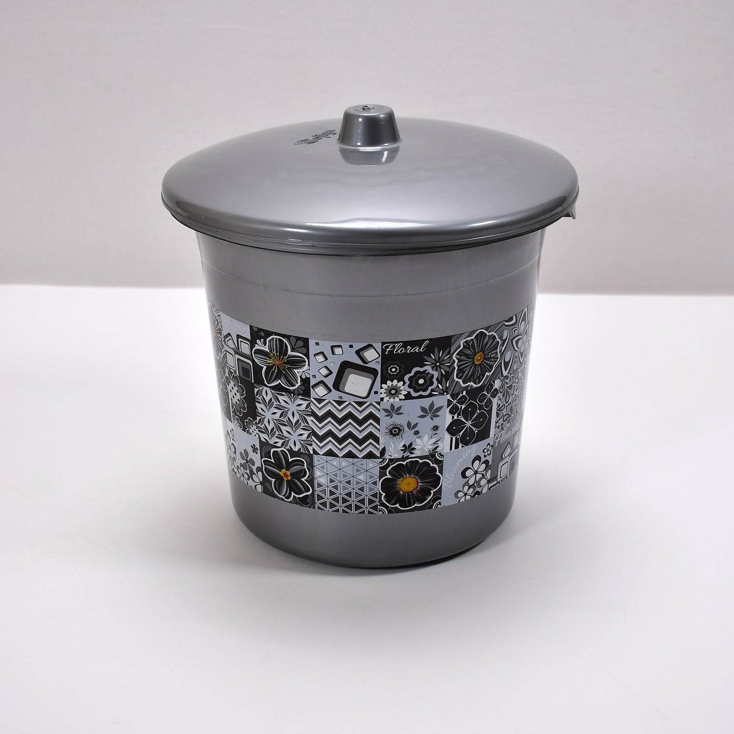 Large Capacity Plastic Bathroom Set of 7Pieces (1pc Big Tub, 1pc bucket,1pc , 1pc Mug, 1pc Soap Case, 1pc , 1pc Stool) - Gadgetspiremart