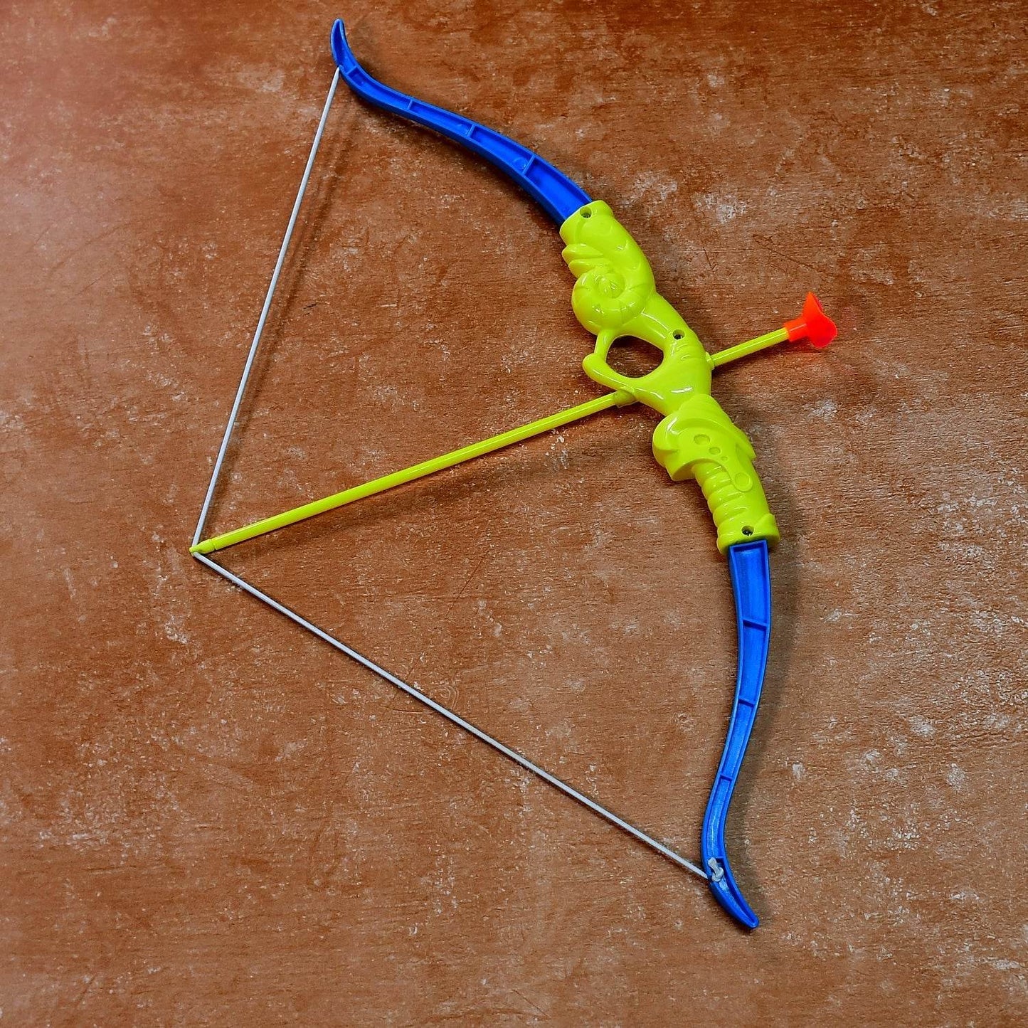 Plastic Archery Bow and Arrow Toy Set with single knife and 3pc Arrow and Target Board, - Gadgetspiremart
