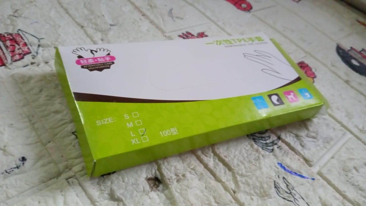 Large Disposable Gloves (100 Pcs): Clear Plastic, Multipurpose - Gadgetspiremart
