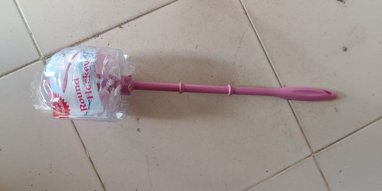 Plastic Round Toilet Cleaner Brush - Gadgetspiremart