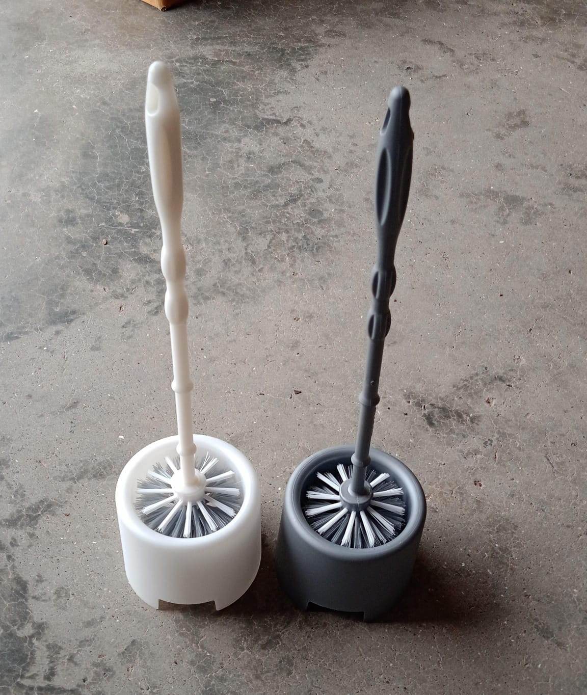 Toilet Cleaning Brush with Potted Holder - Gadgetspiremart