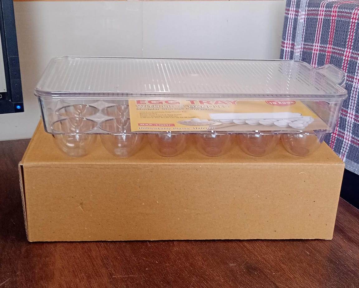 Plastic 18 Cavity Egg Storage Box Or Egg Trays For Refrigerator With Lid & Handles High Quality, Rectangular Egg Tray Box For 18 Egg (1 Pc) - Gadgetspiremart