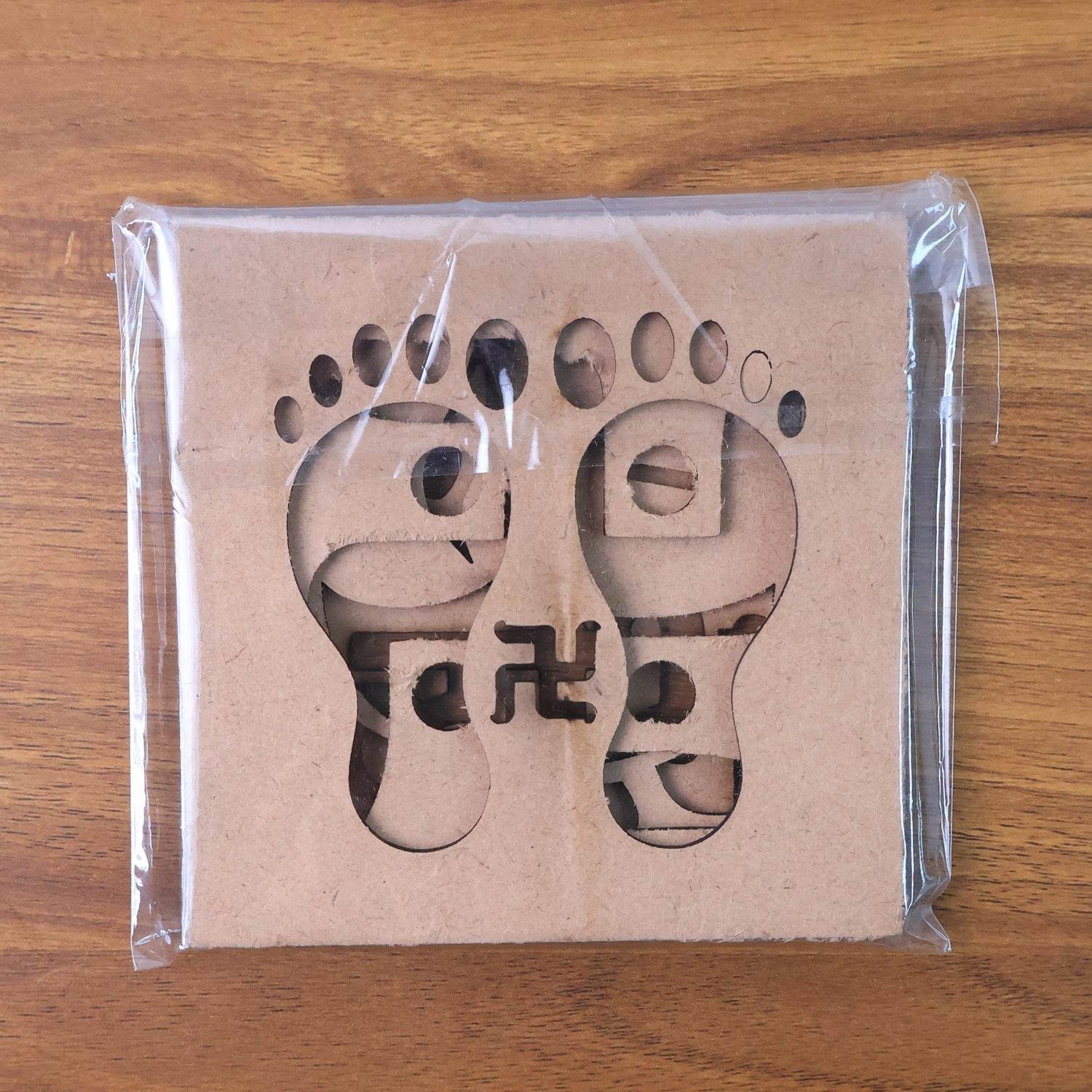 Wooden Decorative Cutouts (Mix Design / 4 Pc) - Gadgetspiremart
